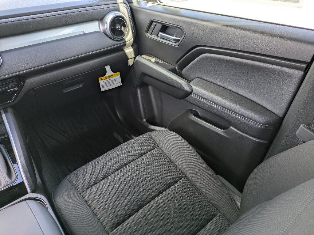 new 2026 Chevrolet Colorado car, priced at $36,455