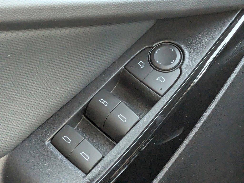 new 2026 Chevrolet Equinox car, priced at $31,865