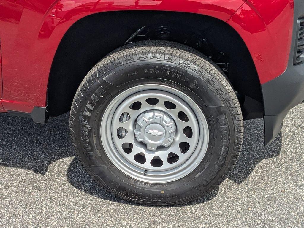 new 2026 Chevrolet Colorado car, priced at $32,800
