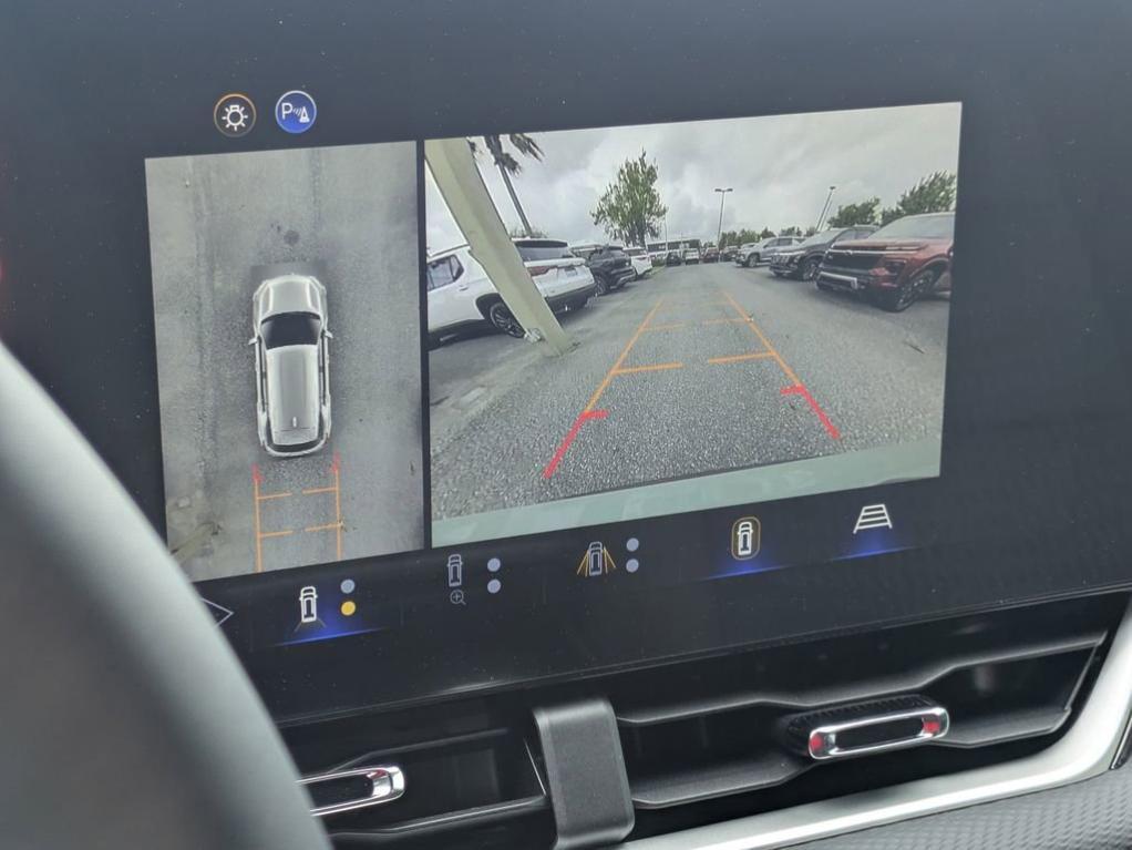 new 2026 Chevrolet Equinox car, priced at $29,740