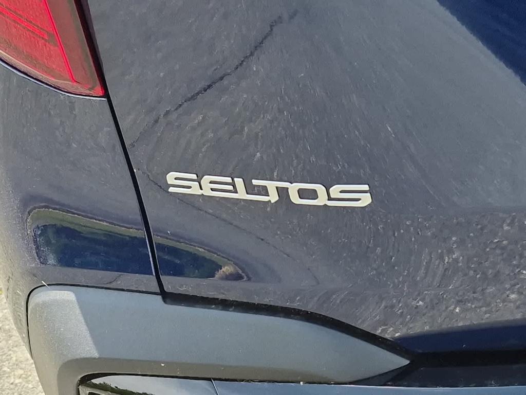 new 2026 Kia Seltos car, priced at $31,035