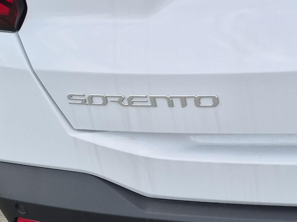 new 2026 Kia Sorento car, priced at $40,165