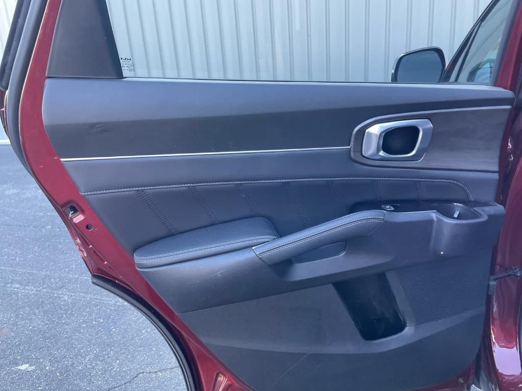 used 2025 Kia Sorento car, priced at $36,498