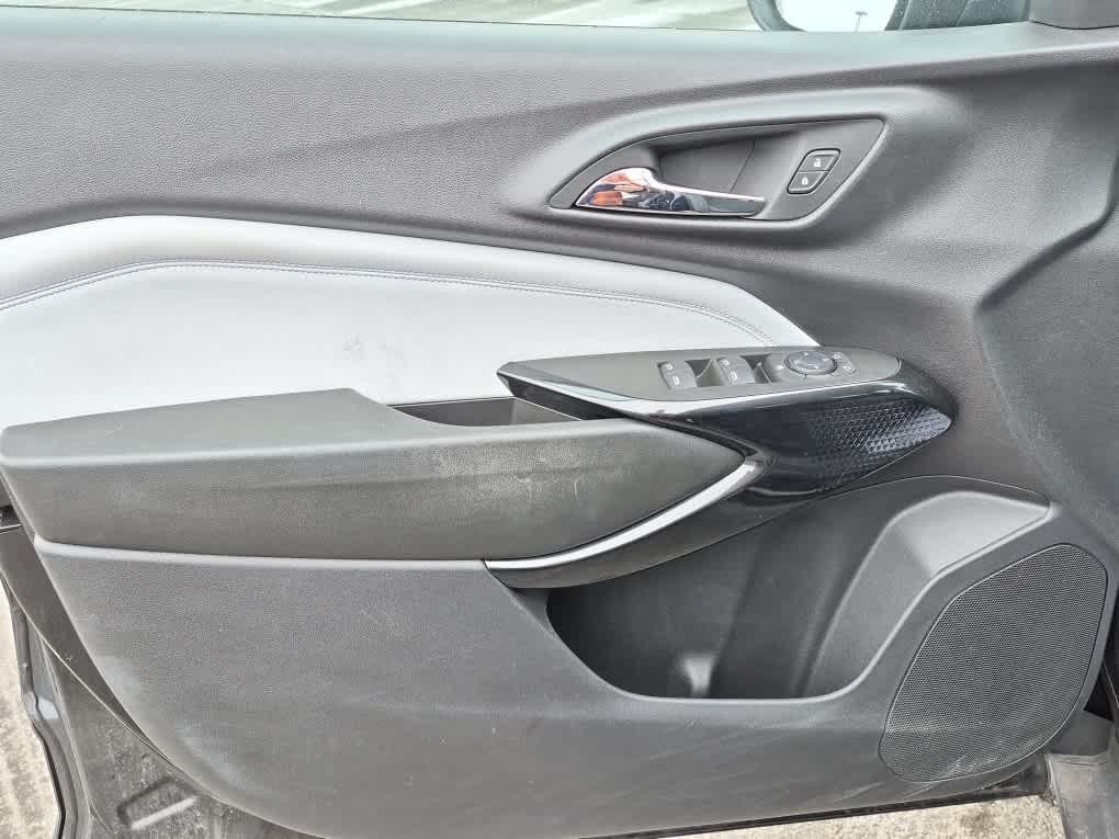 used 2024 Chevrolet Trax car, priced at $20,487