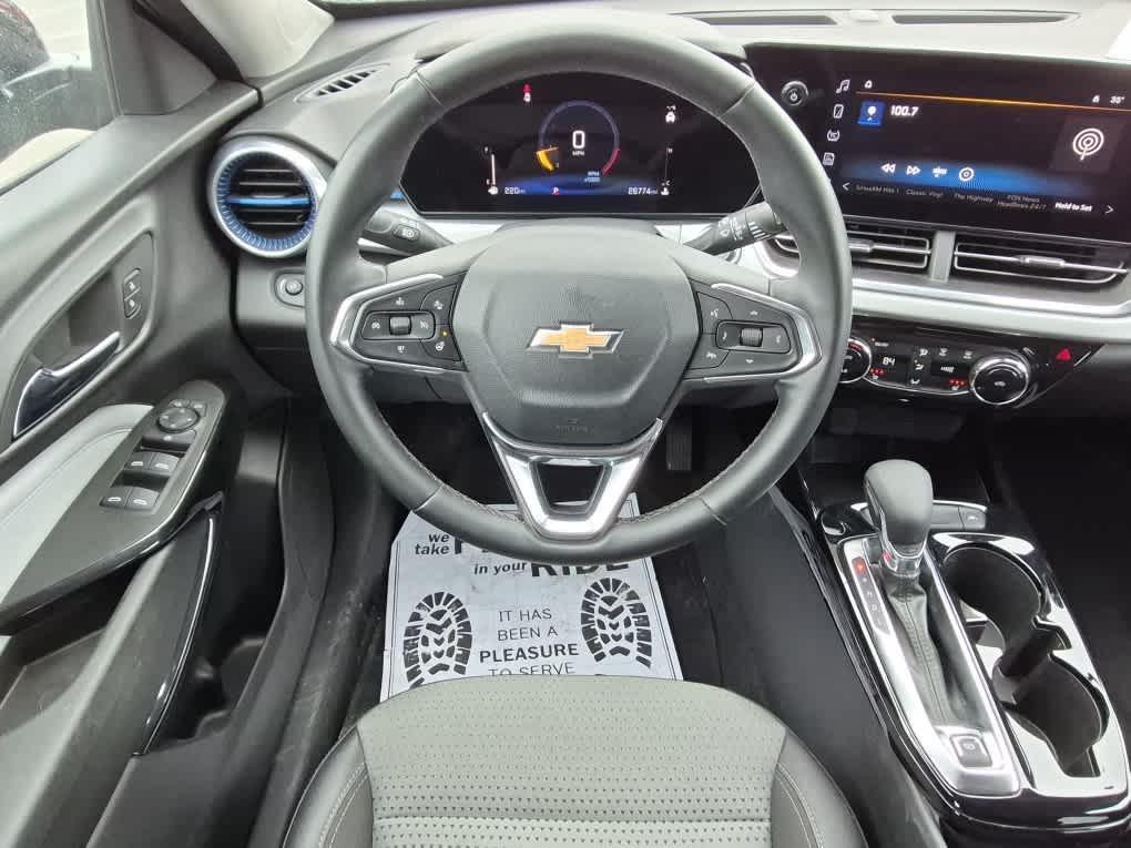 used 2024 Chevrolet Trax car, priced at $20,487