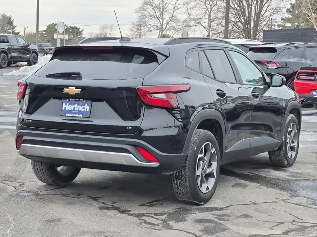 used 2024 Chevrolet Trax car, priced at $20,487