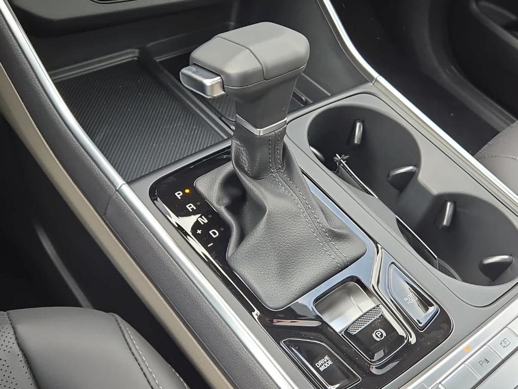 new 2026 Kia Carnival car, priced at $48,365