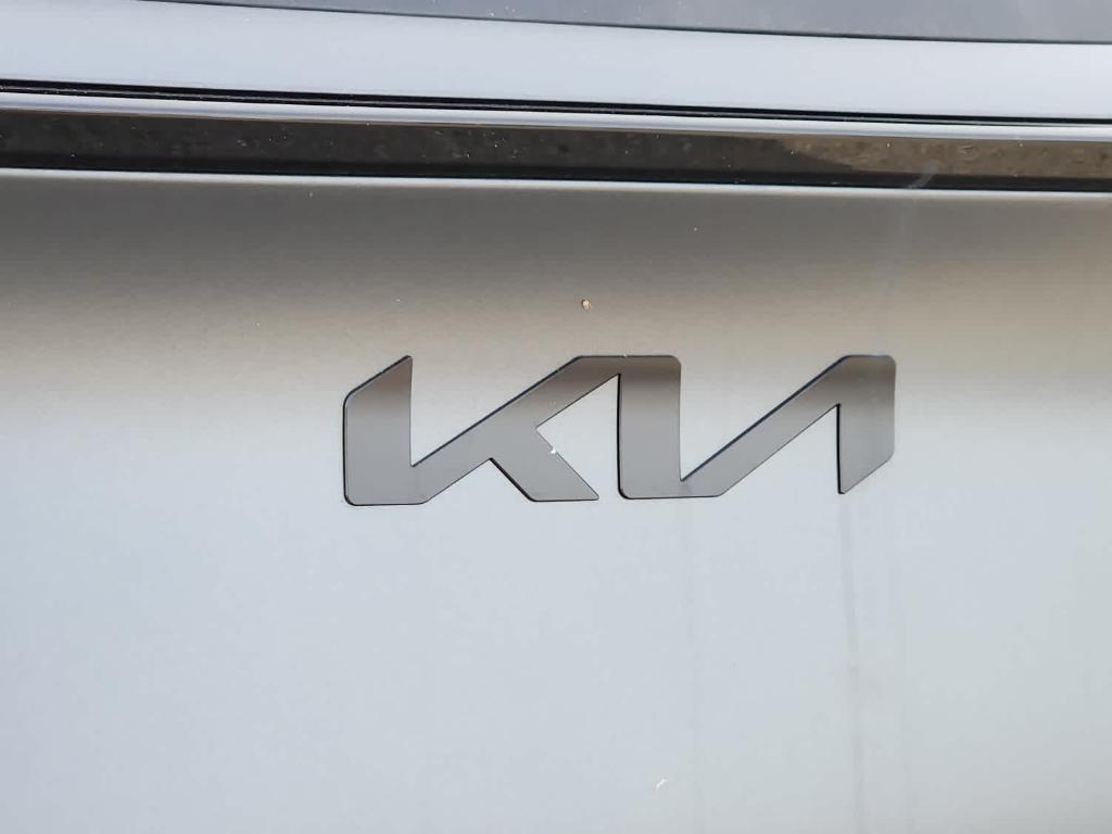 new 2025 Kia Sportage Plug-In Hybrid car, priced at $46,835