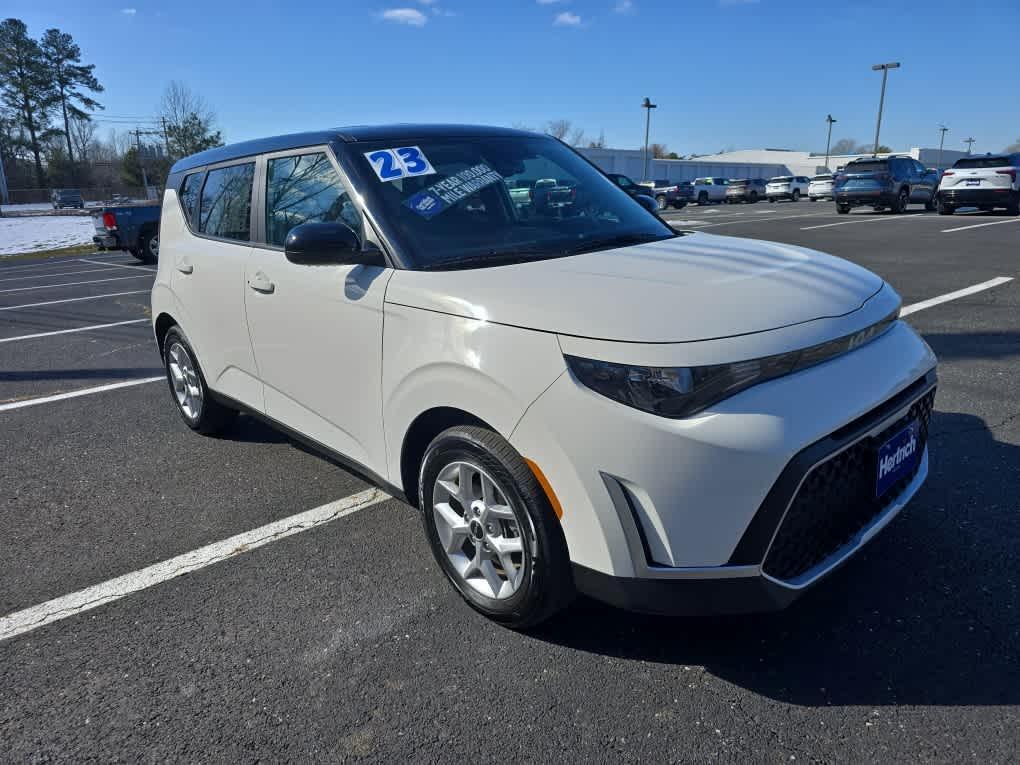 used 2023 Kia Soul car, priced at $18,250