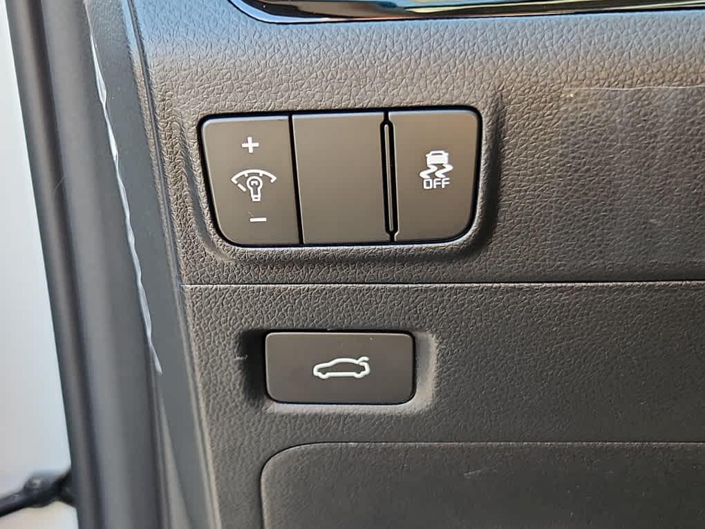 new 2025 Kia K5 car, priced at $36,325