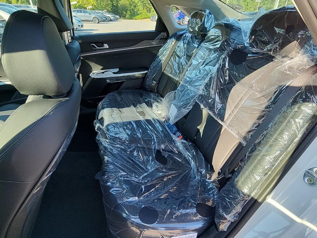 new 2025 Kia K5 car, priced at $36,325