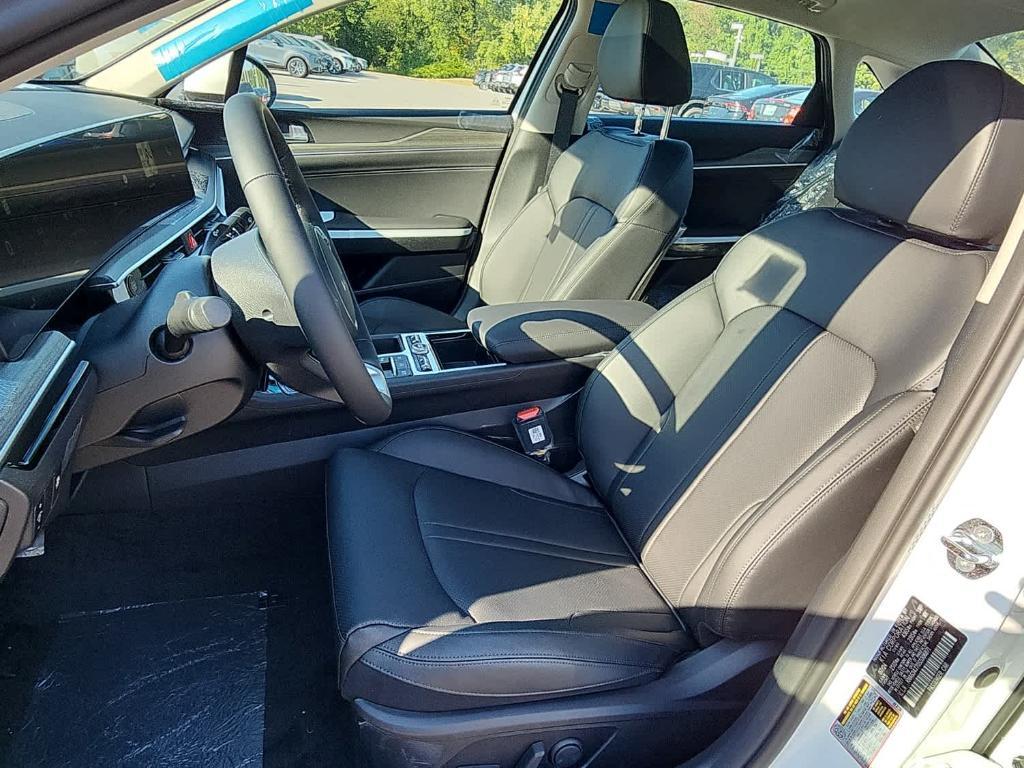 new 2025 Kia K5 car, priced at $36,325