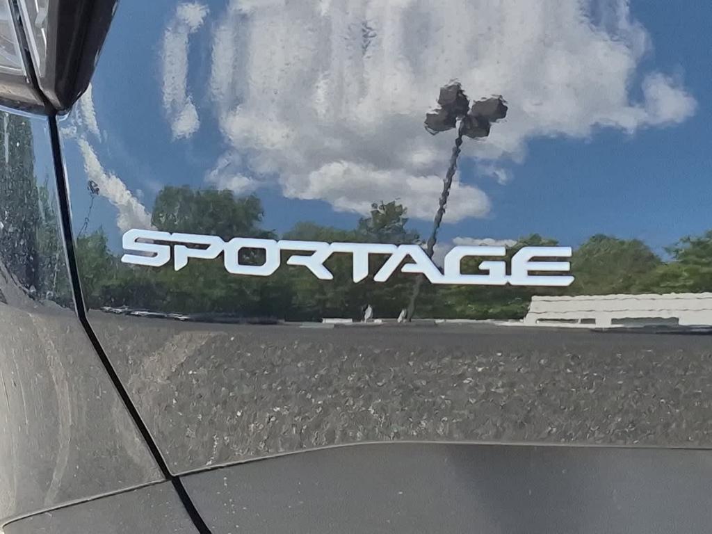 new 2026 Kia Sportage Hybrid car, priced at $35,505