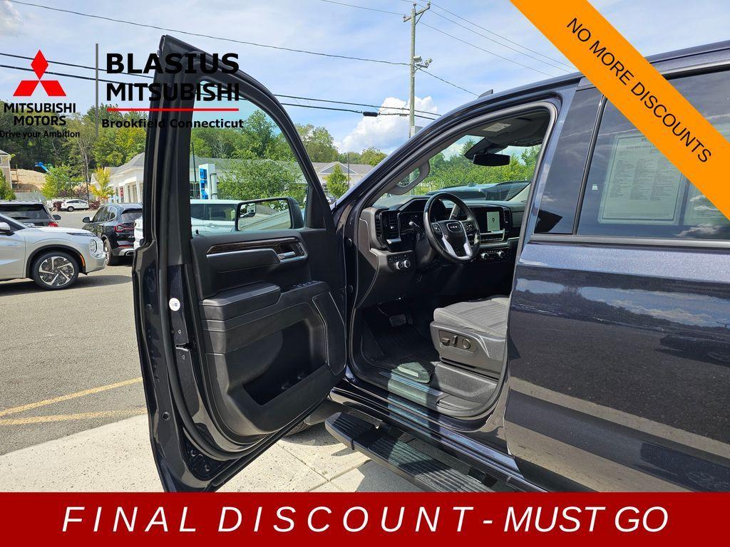 used 2023 GMC Sierra 1500 car, priced at $36,989