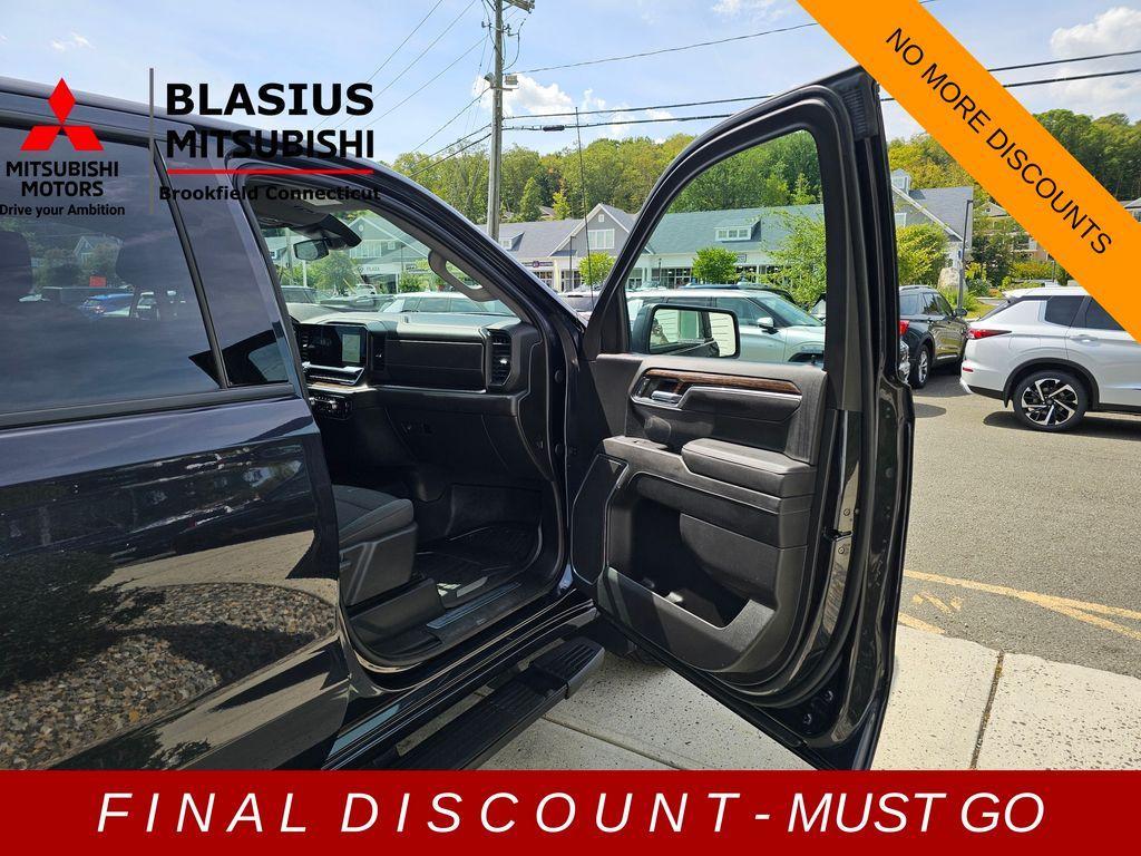 used 2023 GMC Sierra 1500 car, priced at $36,989