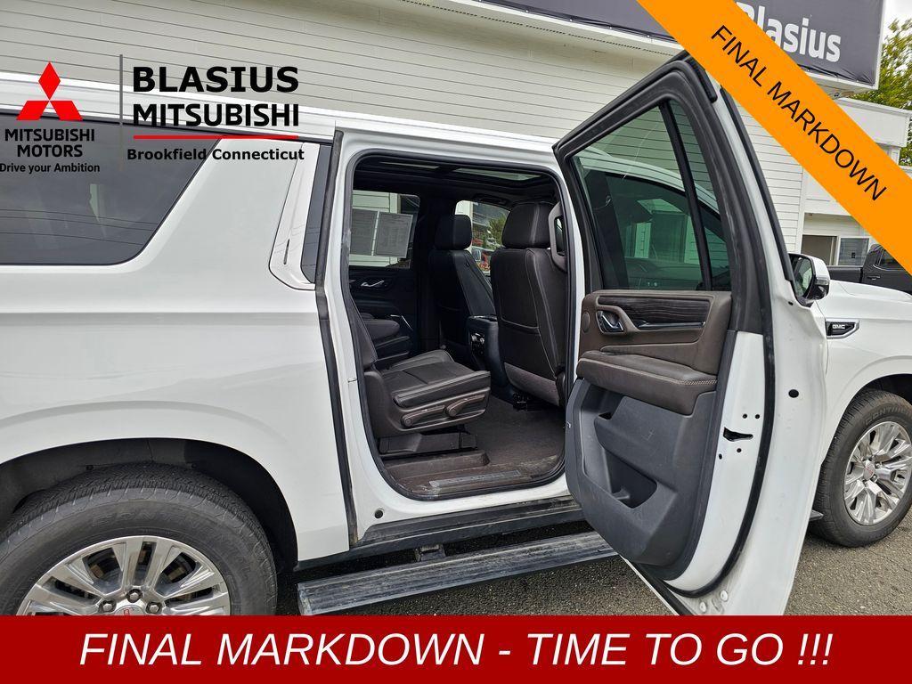 used 2023 GMC Yukon XL car, priced at $62,989