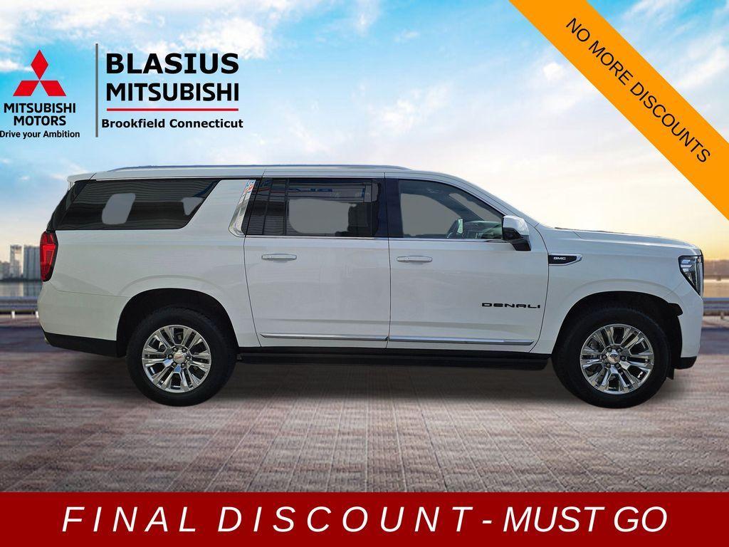 used 2023 GMC Yukon XL car, priced at $61,995