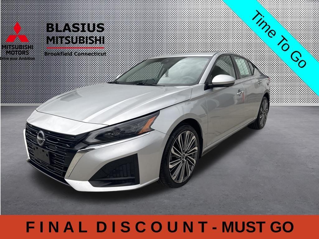 used 2023 Nissan Altima car, priced at $20,480