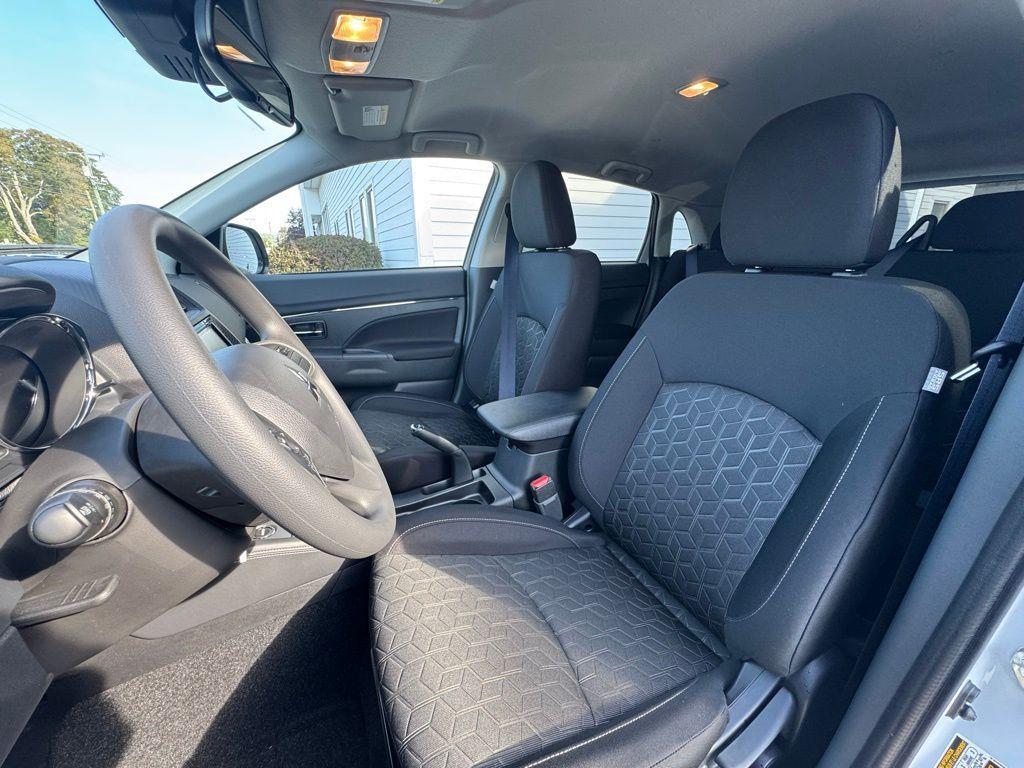 new 2025 Mitsubishi Outlander Sport car, priced at $25,797