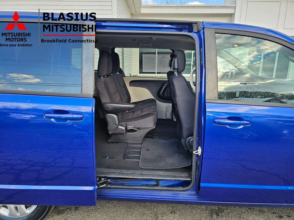 used 2018 Dodge Grand Caravan car, priced at $13,500