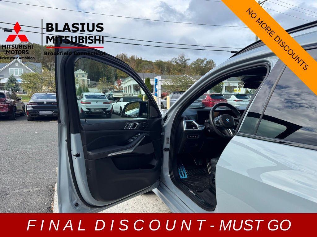 used 2025 BMW X7 car, priced at $91,300
