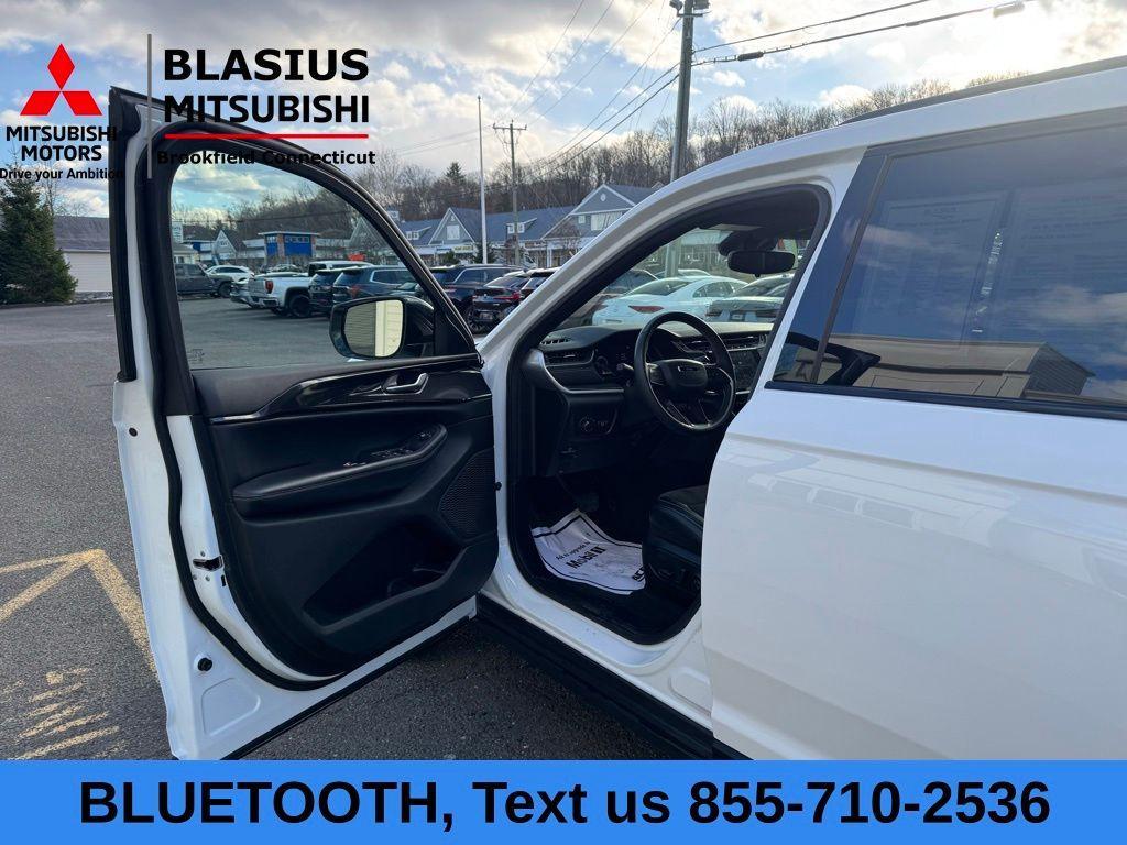 used 2023 Jeep Grand Cherokee L car, priced at $30,767