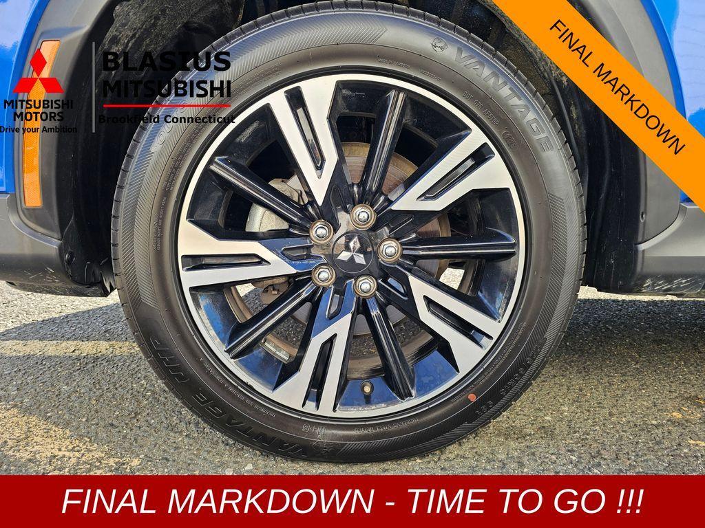 used 2024 Mitsubishi Eclipse Cross car, priced at $15,989