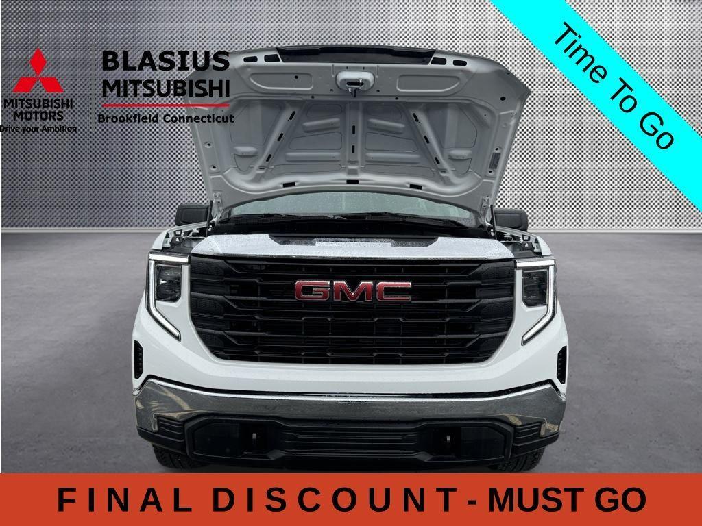 used 2025 GMC Sierra 1500 car, priced at $37,500