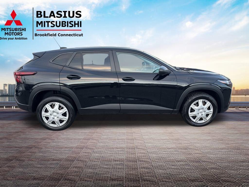 used 2024 Chevrolet Trax car, priced at $15,111