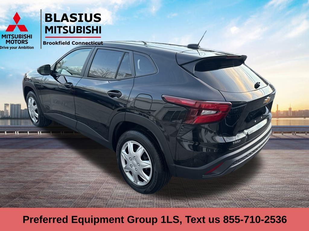 used 2024 Chevrolet Trax car, priced at $15,111