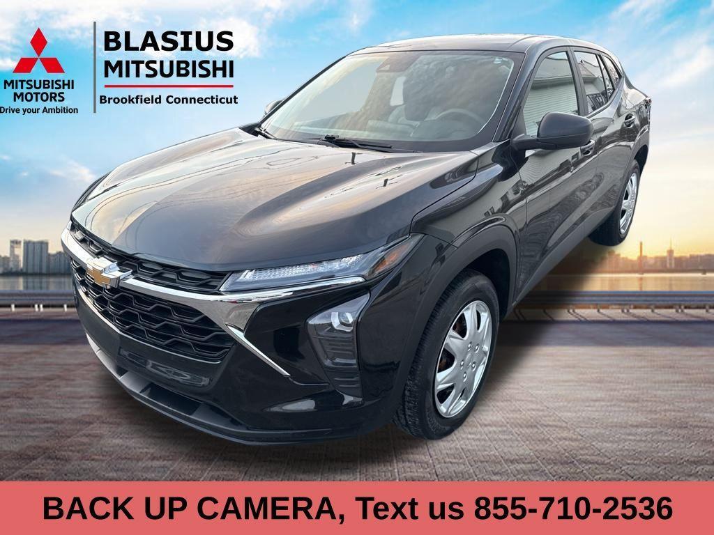 used 2024 Chevrolet Trax car, priced at $15,111