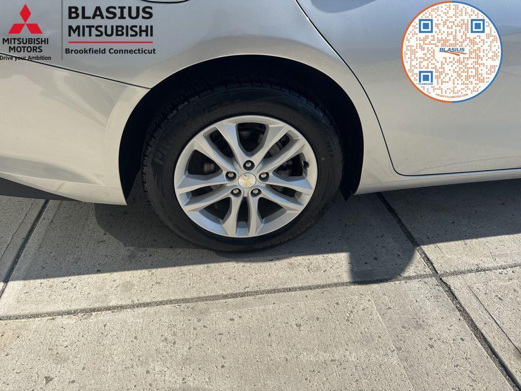 used 2018 Chevrolet Malibu Hybrid car, priced at $14,173