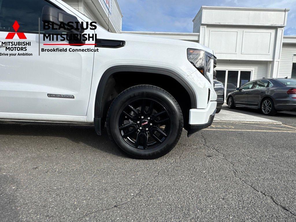 used 2024 GMC Sierra 1500 car, priced at $38,525