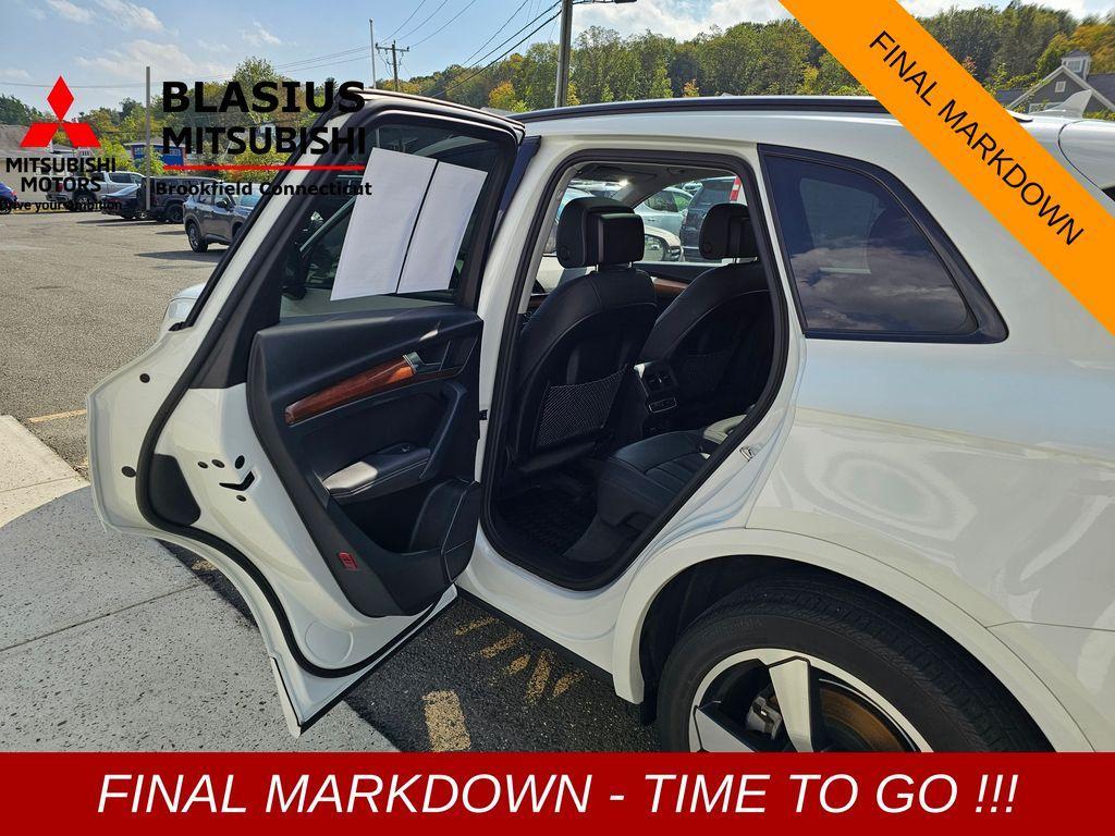 used 2022 Audi Q5 car, priced at $26,618