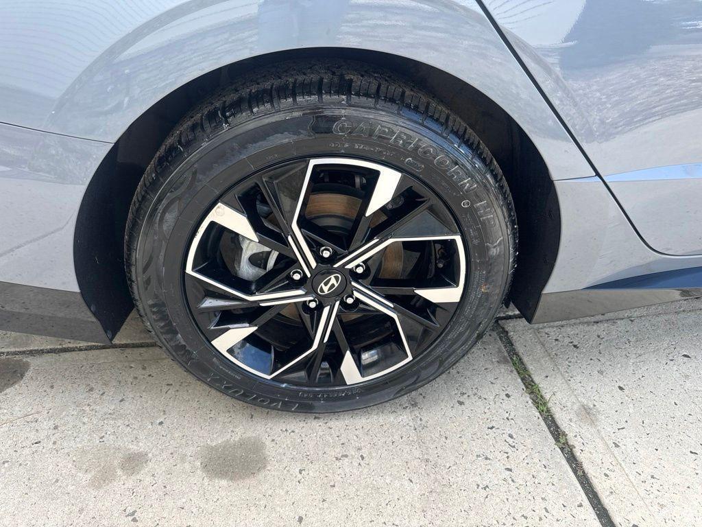 used 2025 Hyundai Sonata car, priced at $20,885
