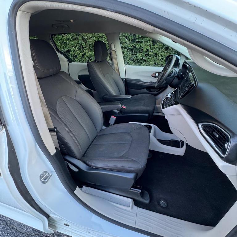 used 2017 Chrysler Pacifica car, priced at $8,499