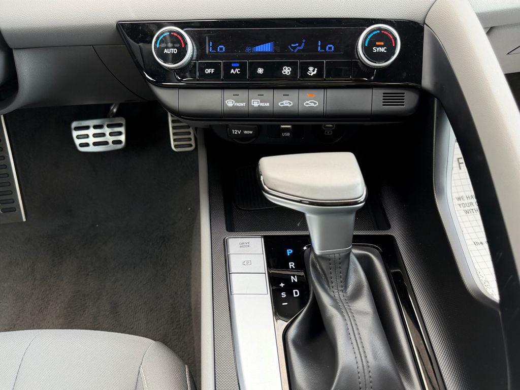 used 2025 Hyundai Elantra car, priced at $21,402