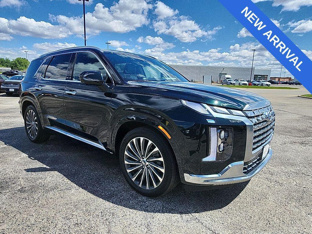 used 2023 Hyundai Palisade car, priced at $39,149
