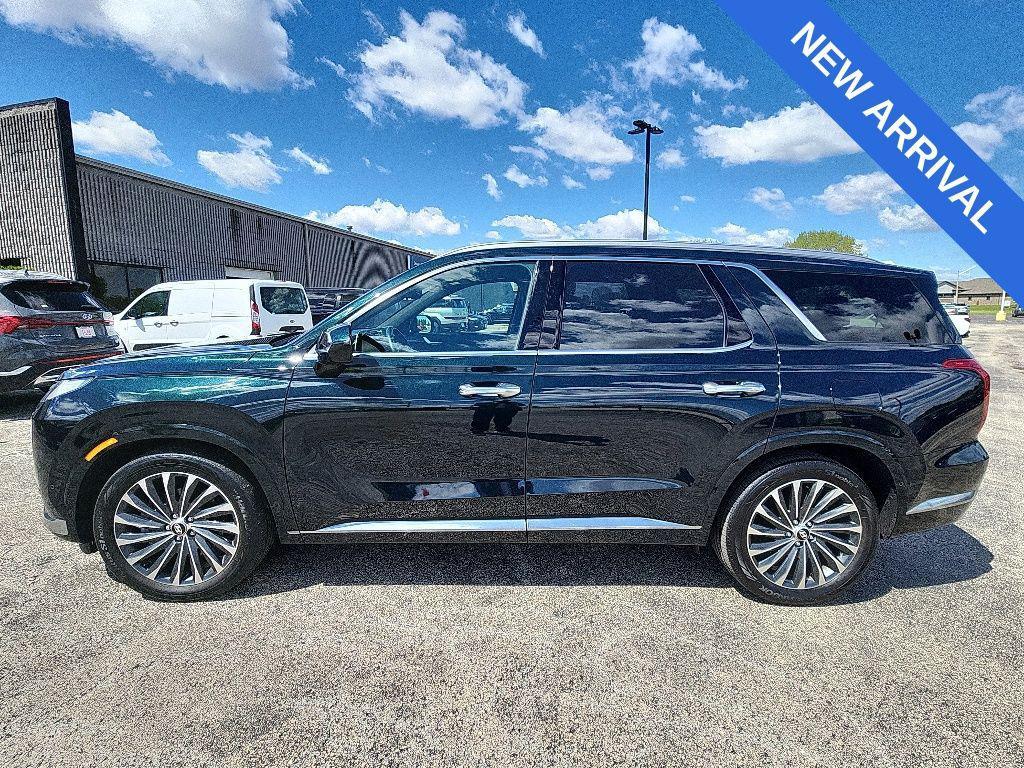 used 2023 Hyundai Palisade car, priced at $39,149