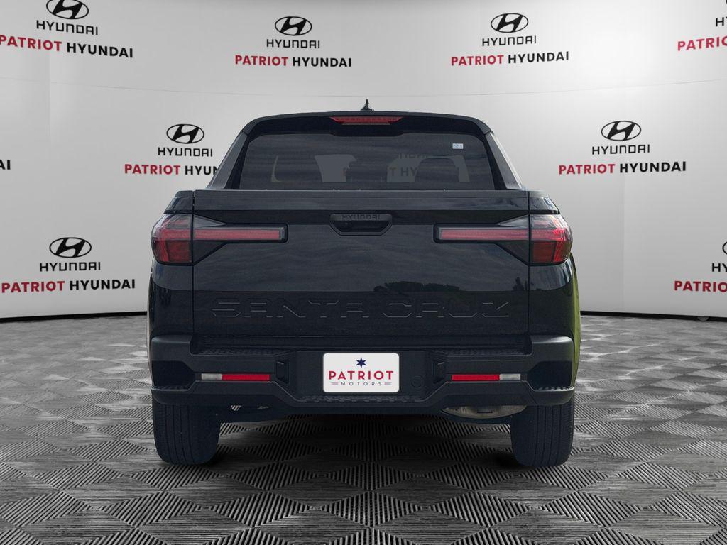 used 2025 Hyundai SANTA CRUZ car, priced at $24,295