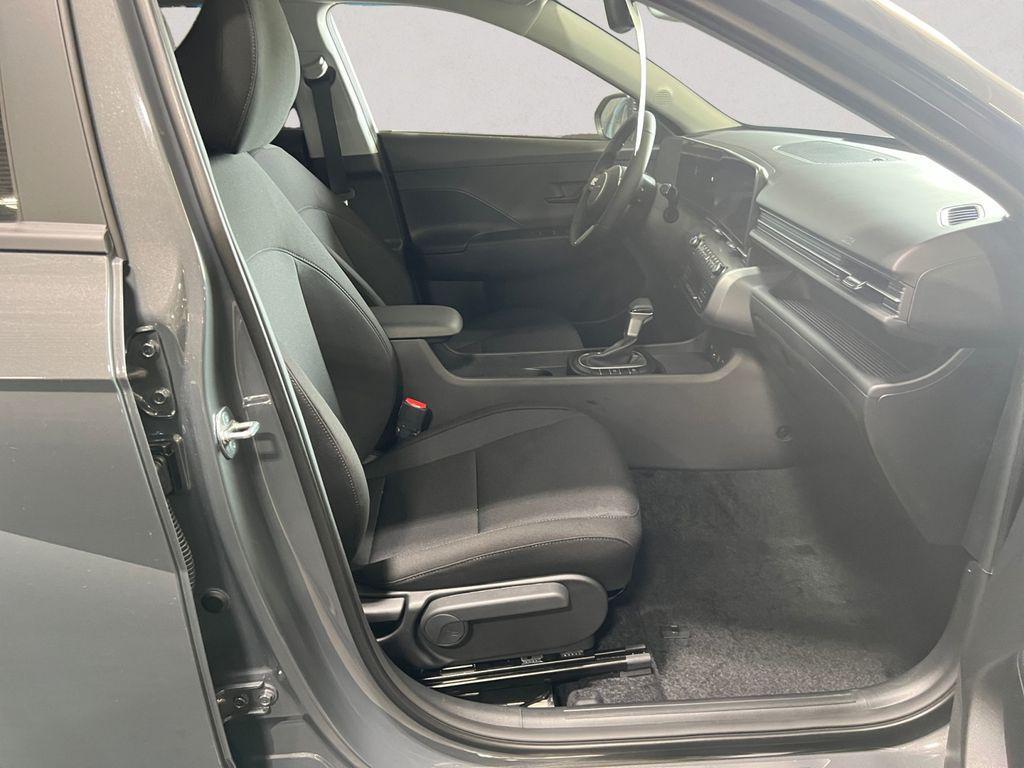 new 2025 Hyundai Kona car, priced at $24,337