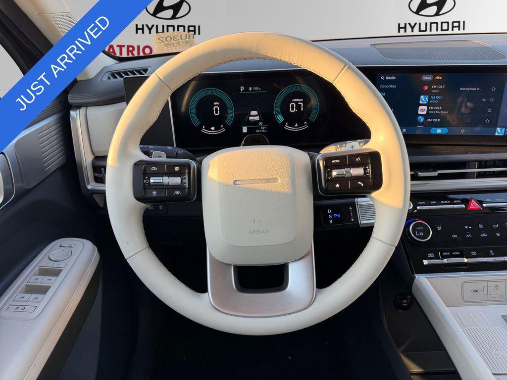 used 2025 Hyundai Santa Fe car, priced at $33,995