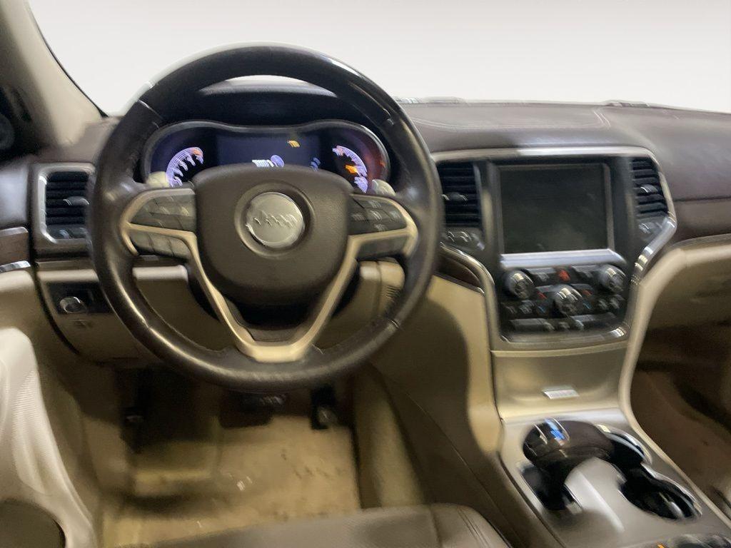 used 2014 Jeep Grand Cherokee car, priced at $11,879