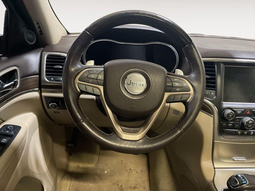 used 2014 Jeep Grand Cherokee car, priced at $11,879