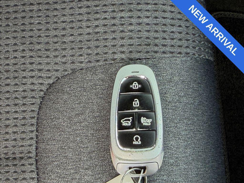 used 2022 Hyundai Santa Fe car, priced at $21,995