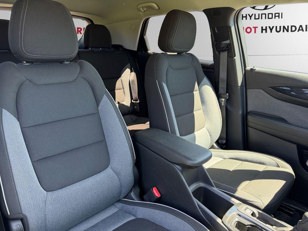 used 2025 Chevrolet TrailBlazer car, priced at $22,340