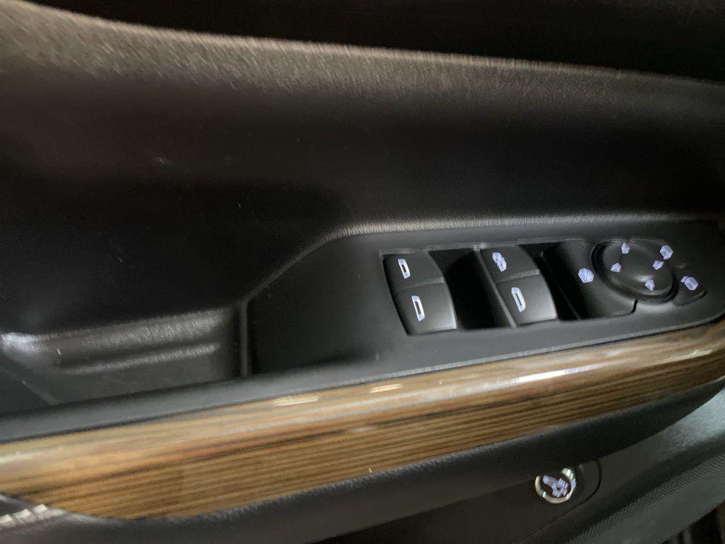 used 2023 GMC Acadia car, priced at $25,973