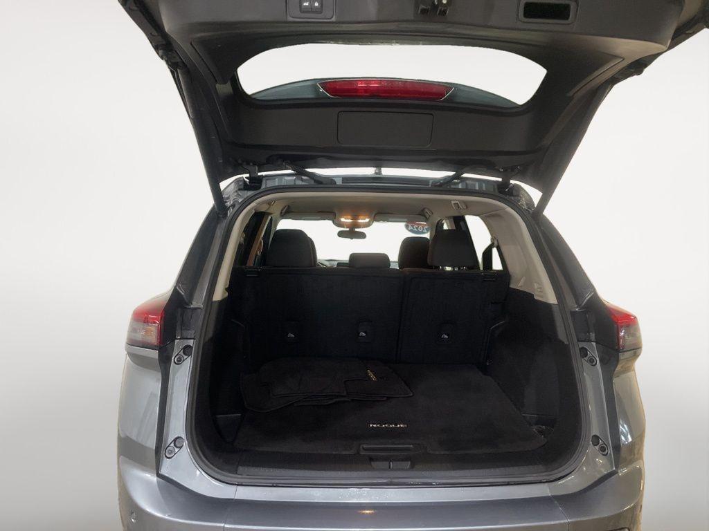 used 2024 Nissan Rogue car, priced at $24,058