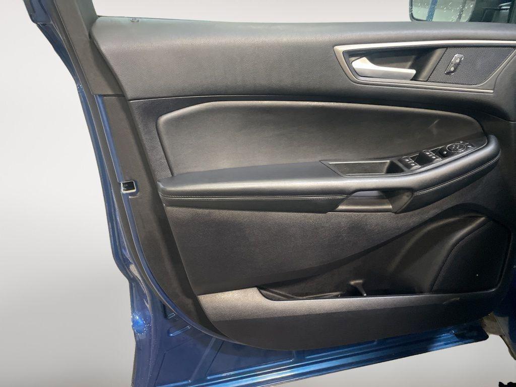 used 2022 Ford Edge car, priced at $23,161