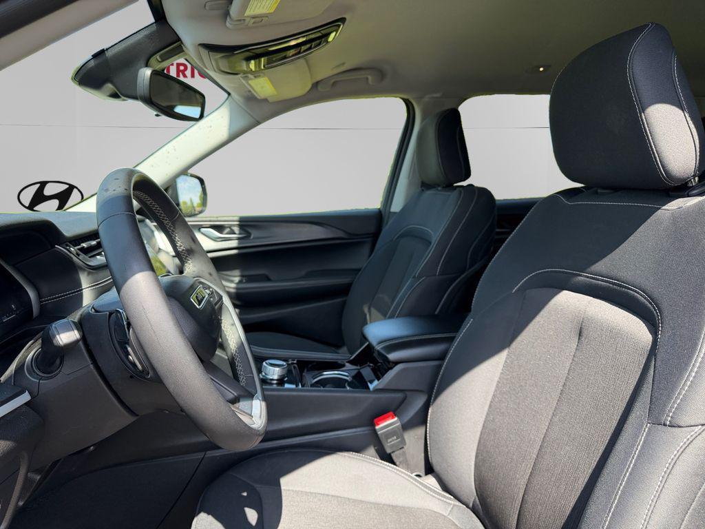 used 2023 Jeep Grand Cherokee L car, priced at $22,295